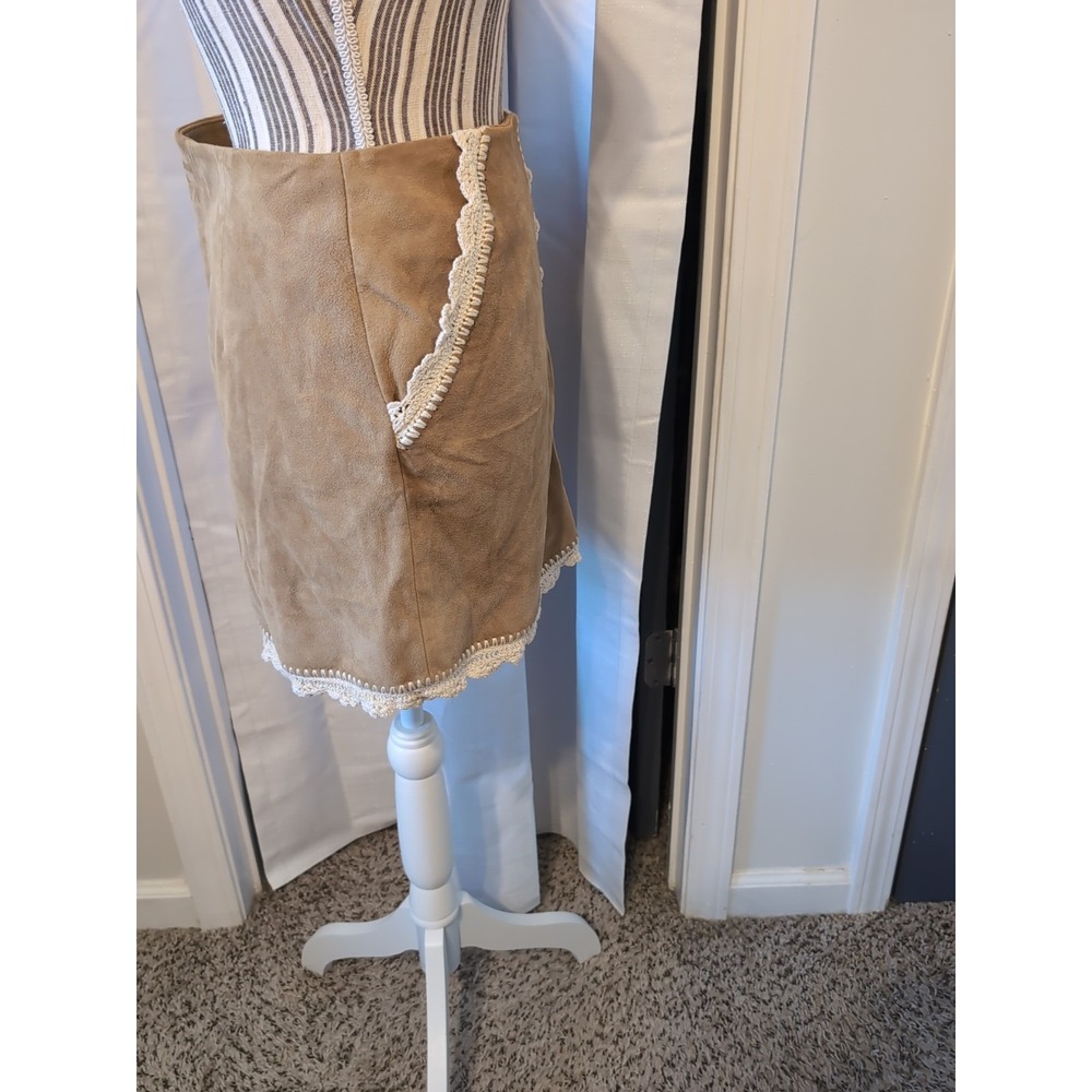 NEW Maje Tan Leather‎ Suede Skirt w/ Crochet Lace Trim Accents Pockets Size 8/38 - Picture 5 of 11